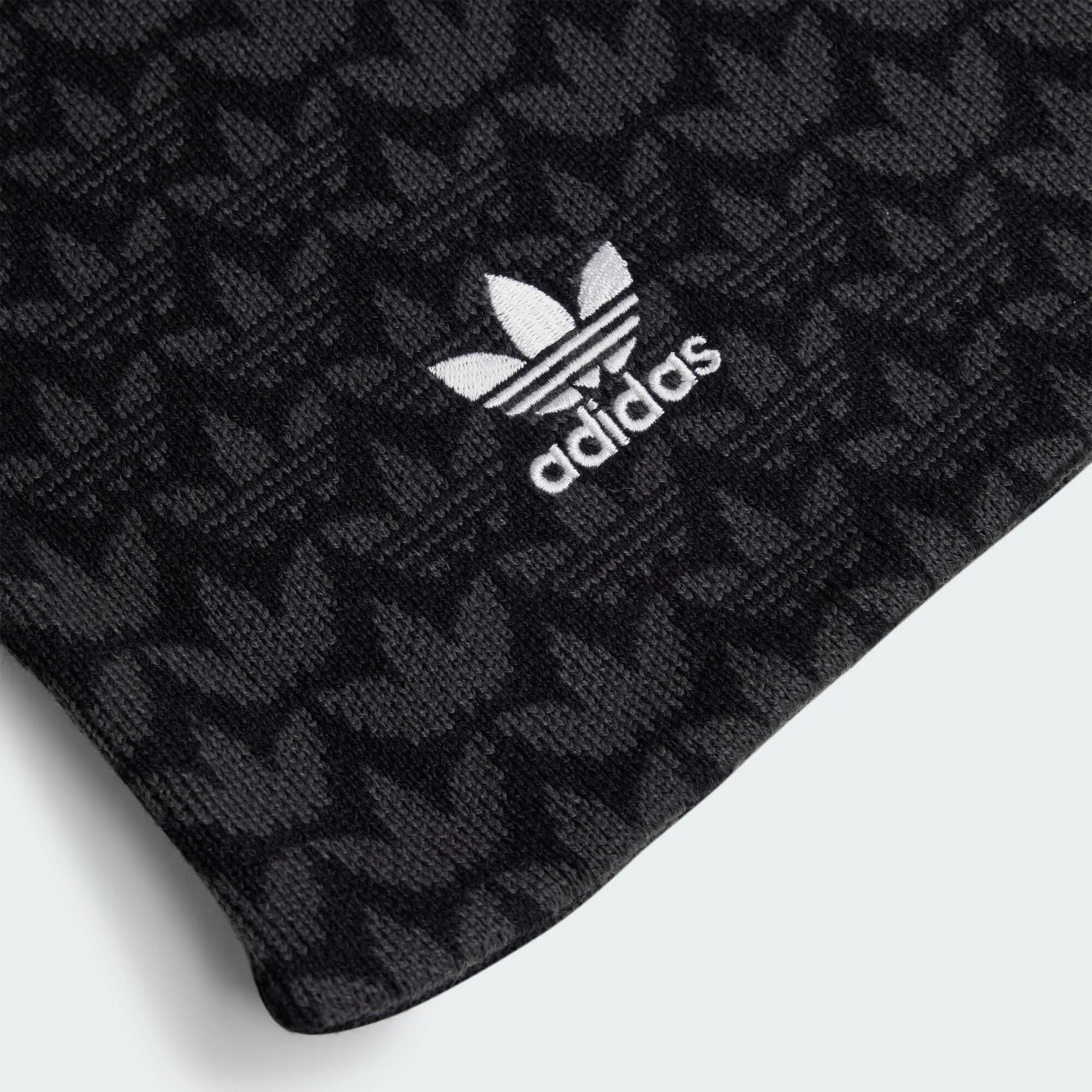 ADIDAS ORIGINALS Monogram Scarf