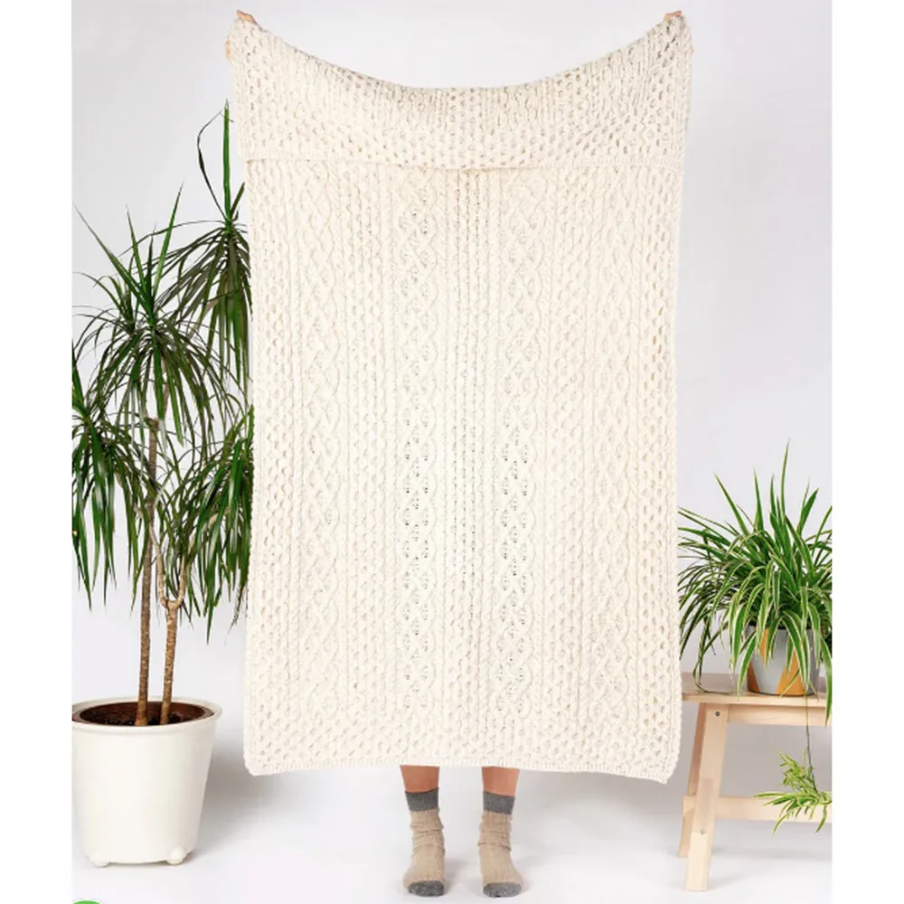 Aran Knitwear Blanket / Throw