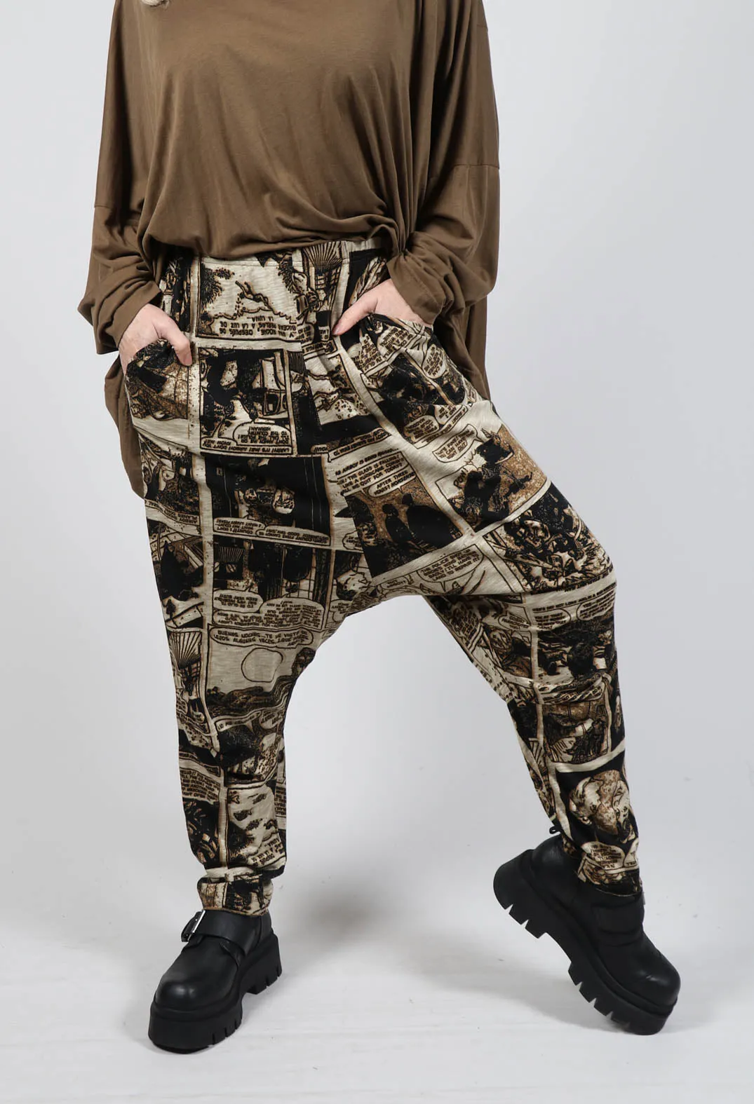 Jersey Drop Crotch Trousers in Bronze Print