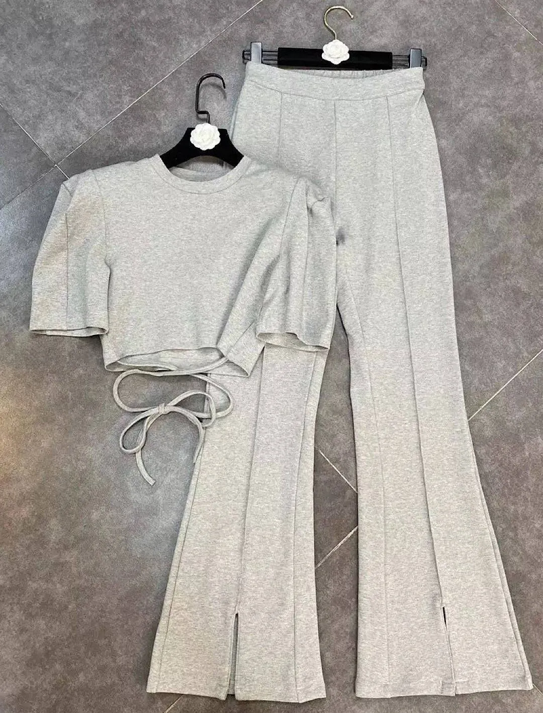 Laced Top And Cropped Pants Knit Set