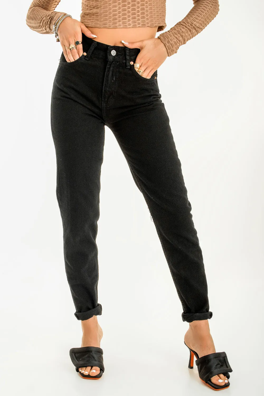 Pantalón cintura alta mom fit de denim