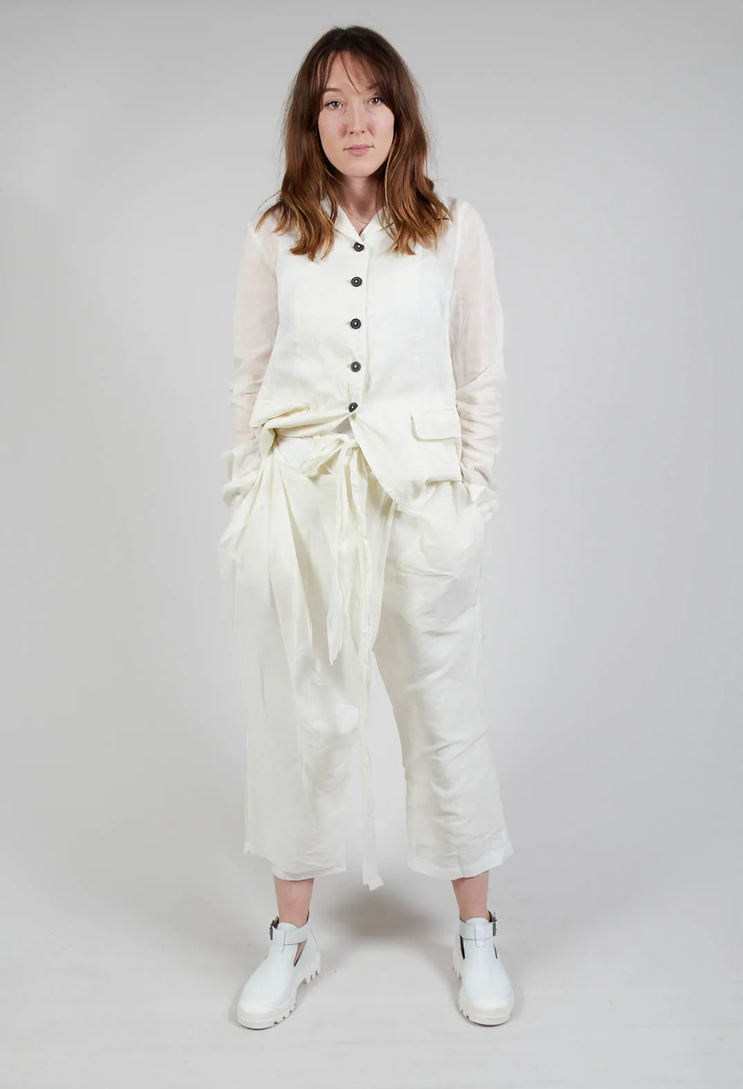 Tie-Waist Trousers in Lilly 10% Stiff