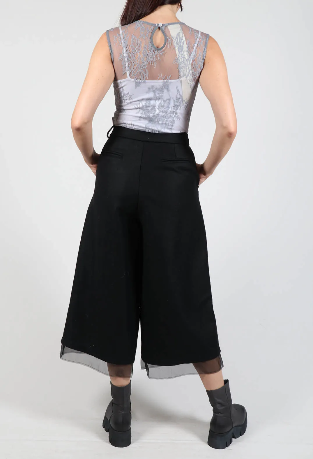 Wide Leg Mesh Hem Trousers in Nero